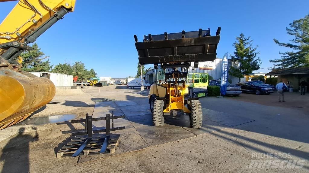 Volvo BM L20B 轮式装载机