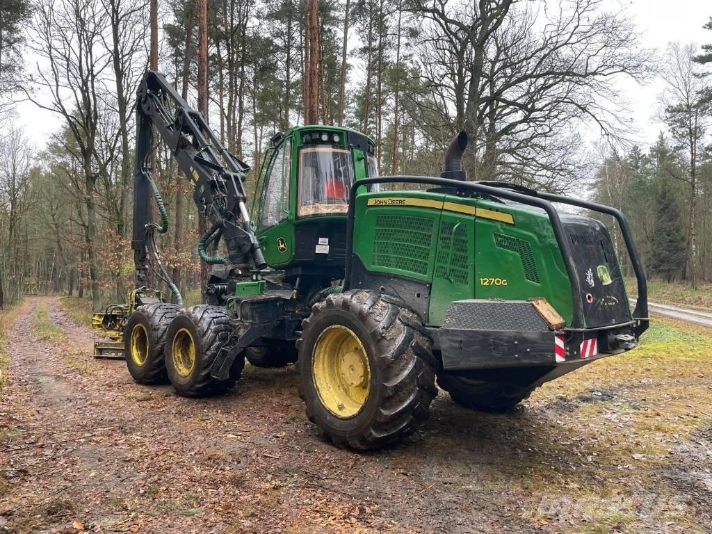 John Deere 1270 G 收割机