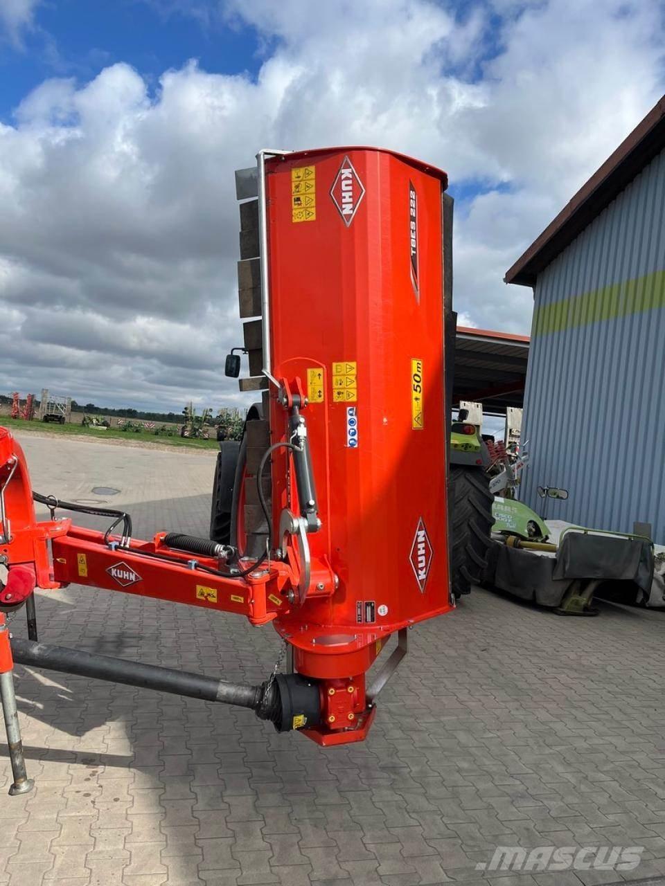 Kuhn TBE-S 222 牧场割草机和切顶器
