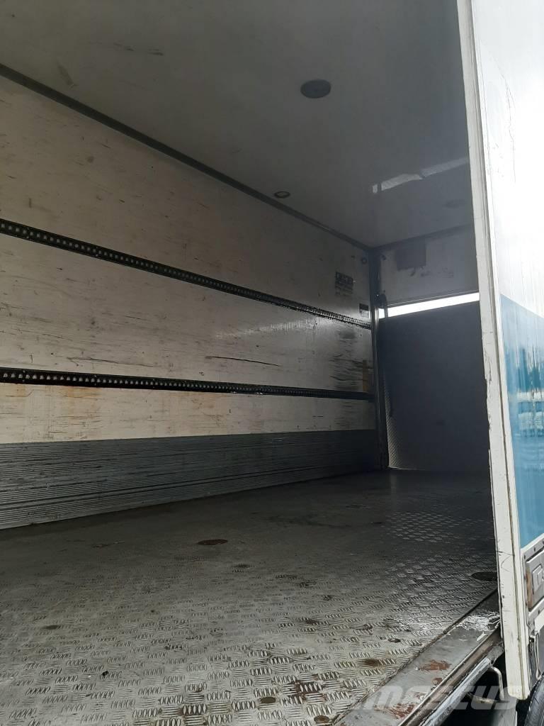 Volvo FE 320 冷藏车