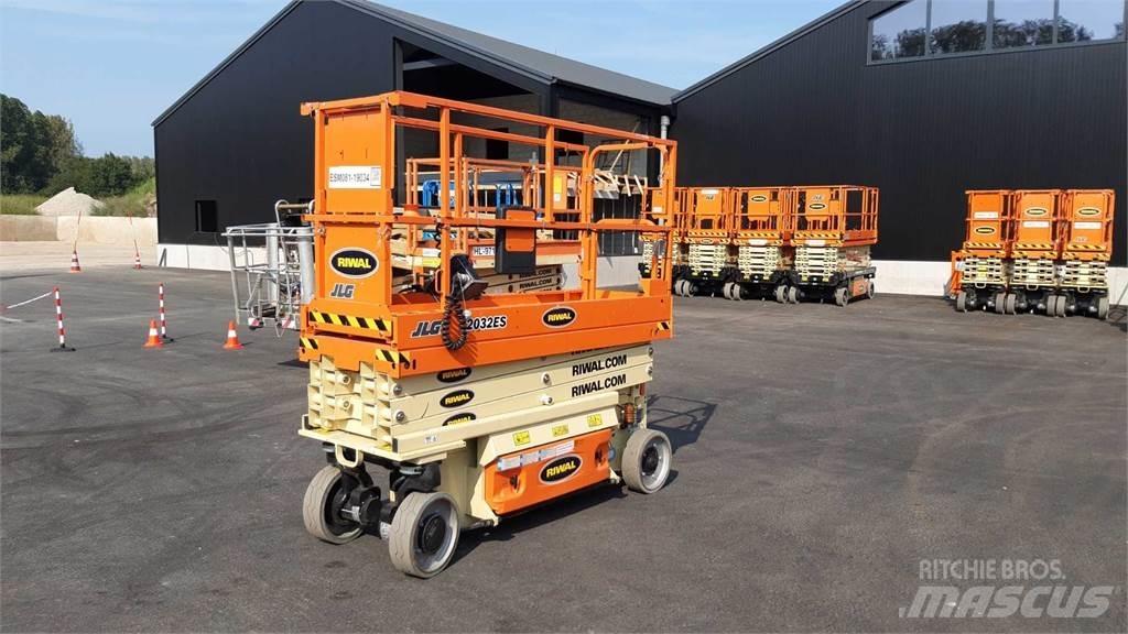 JLG 2032ES 剪叉式升降机