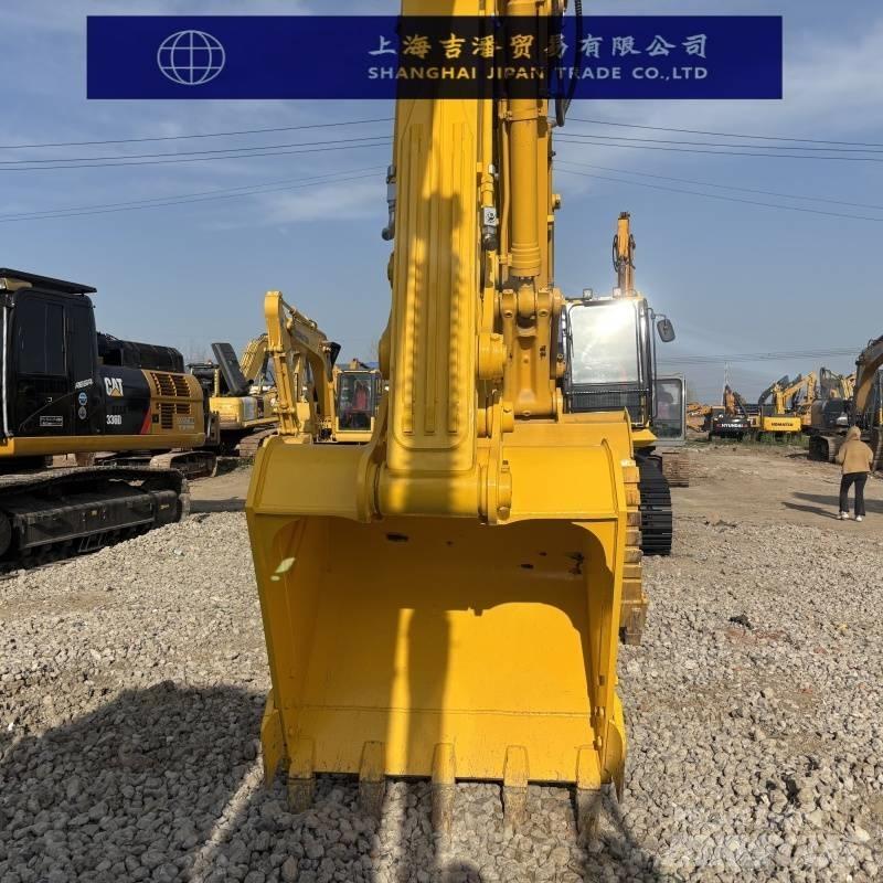 Komatsu PC 240 履带挖掘机