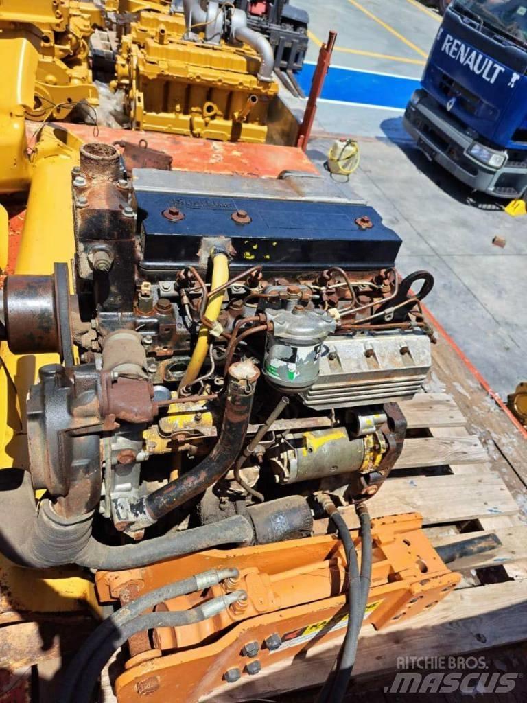 JCB 3CXT 发动机