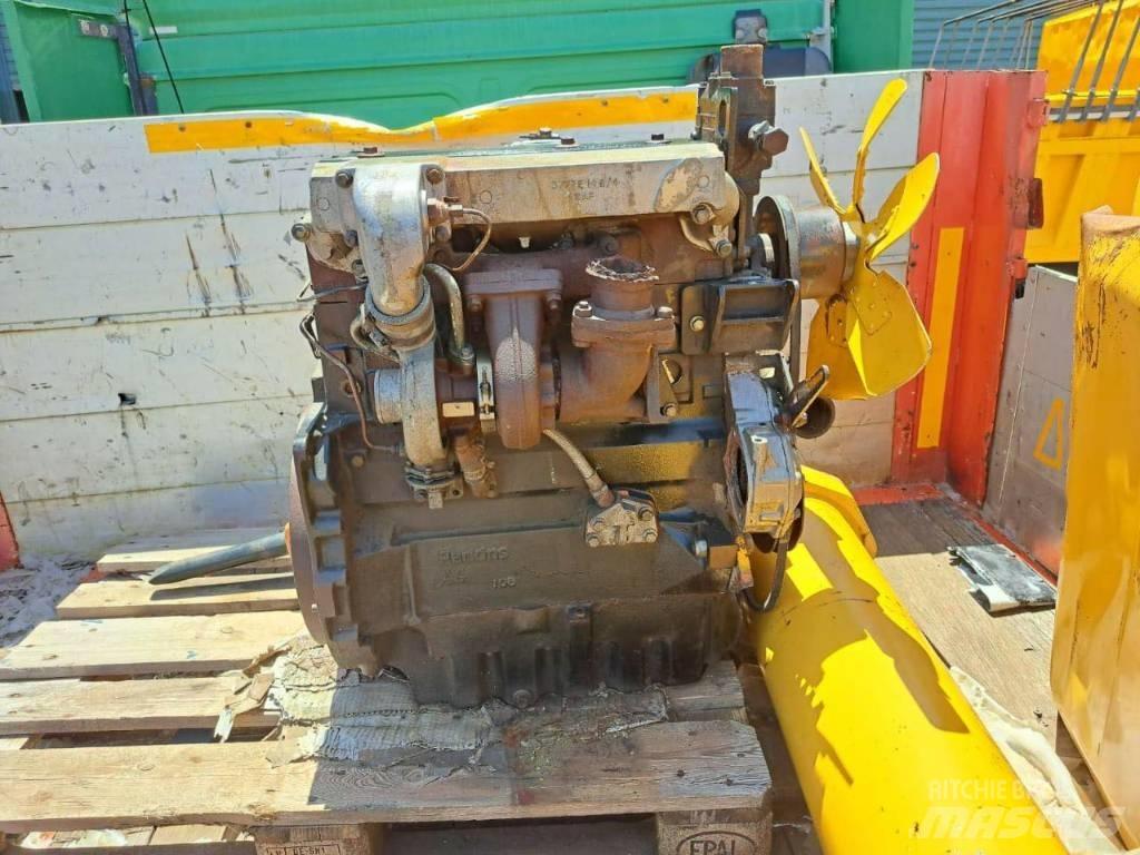 JCB 3CXT 发动机