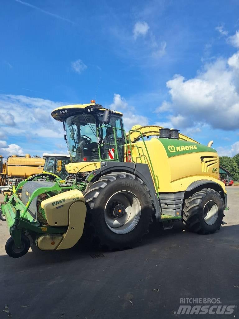 Krone Big X 680 自走式青贮饲料收割机