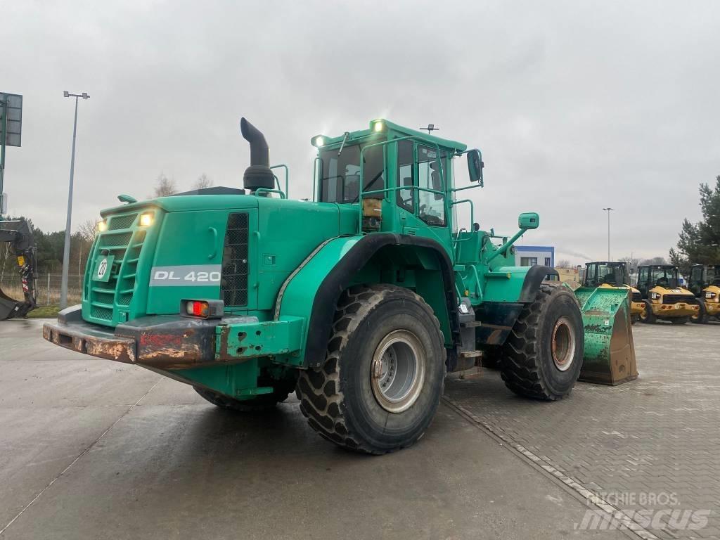 Doosan DL 420-3 轮式装载机