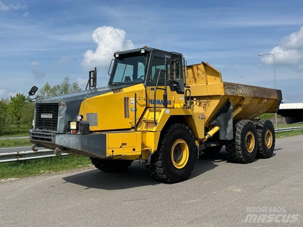 Komatsu HM300-2 铰接式自卸车