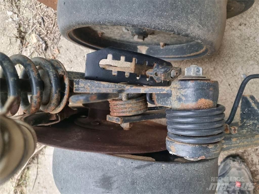 John Deere 750A 农业机械-其他