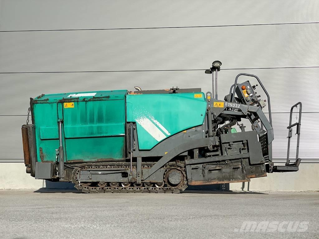 Vögele Super 800 沥青摊铺机