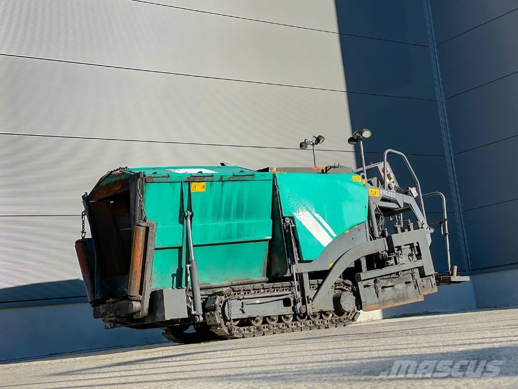 Vögele Super 800 沥青摊铺机