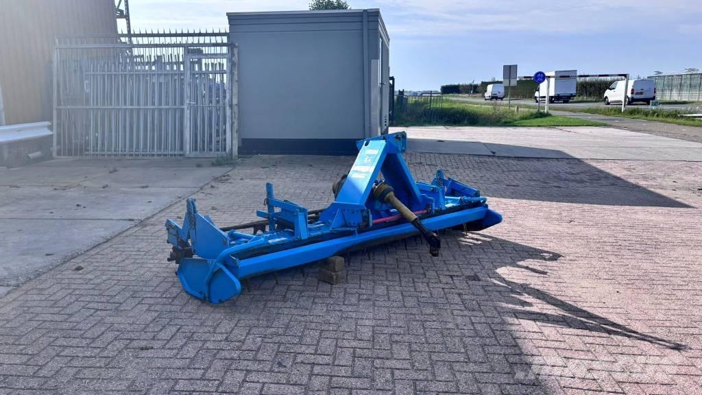 Lemken zircon 300 动力旋转耙