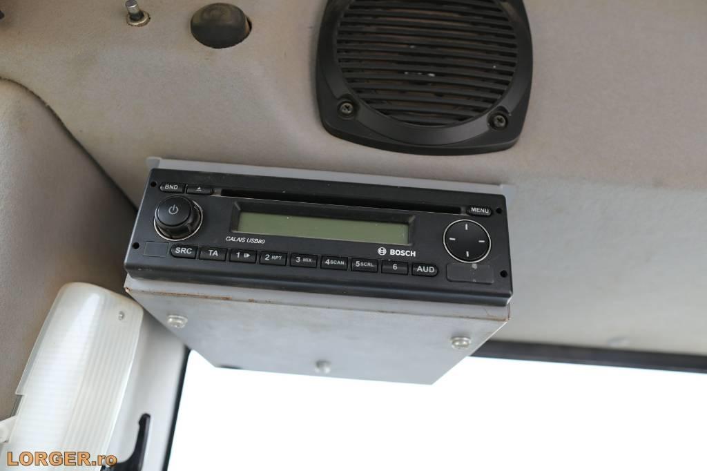 Komatsu PW 148-10 轮式挖掘机