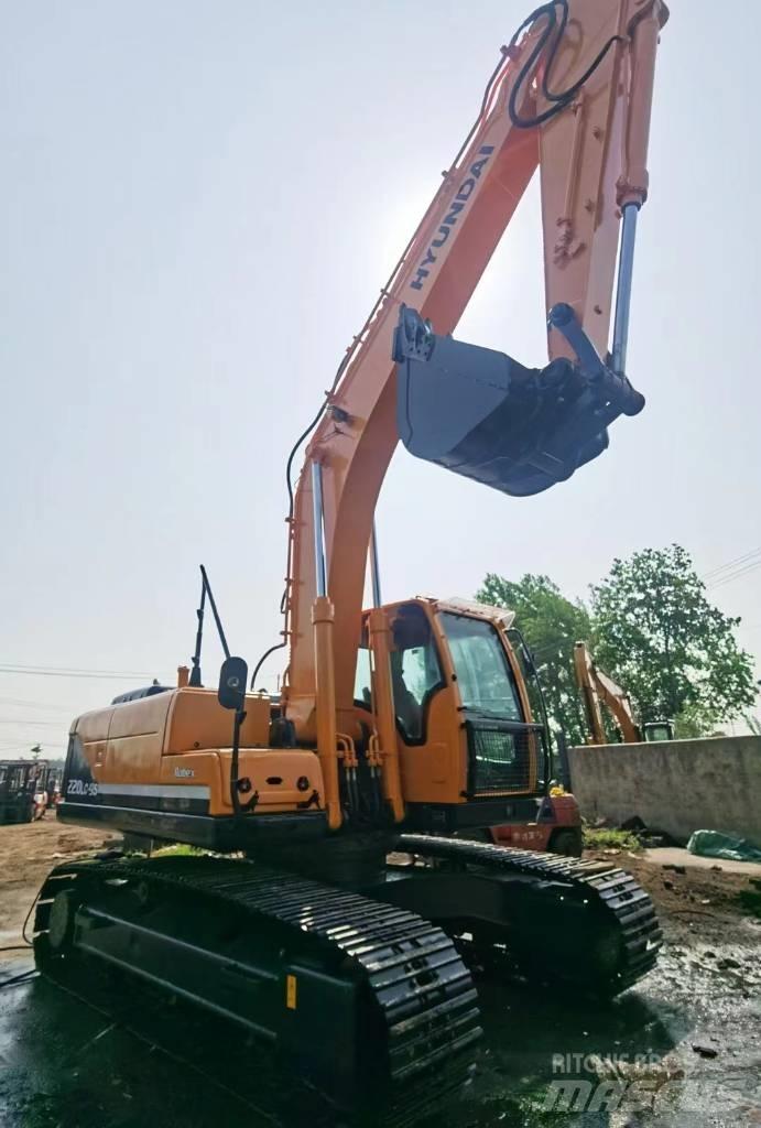 Hyundai R220LC-9 履带挖掘机