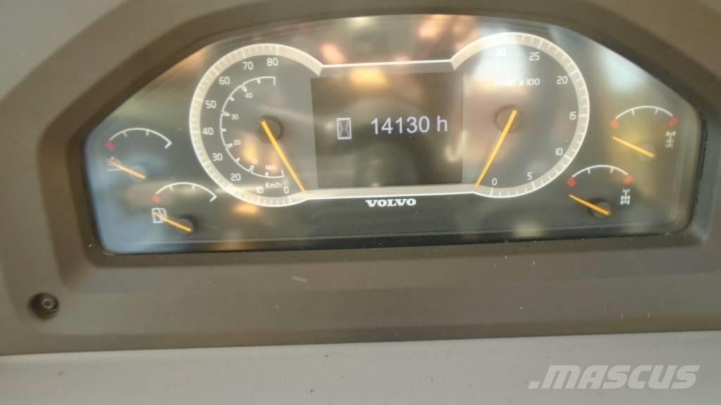 Volvo A 25 G 铰接式自卸车