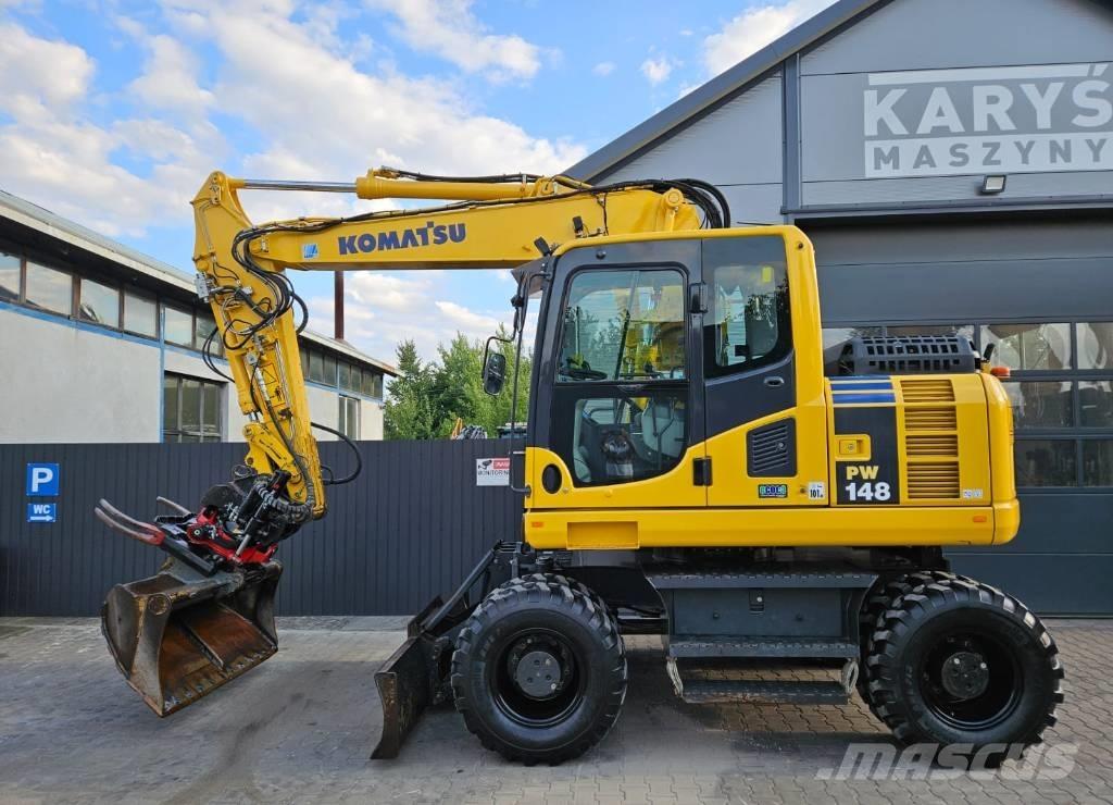 Komatsu PW 148-8 轮式挖掘机