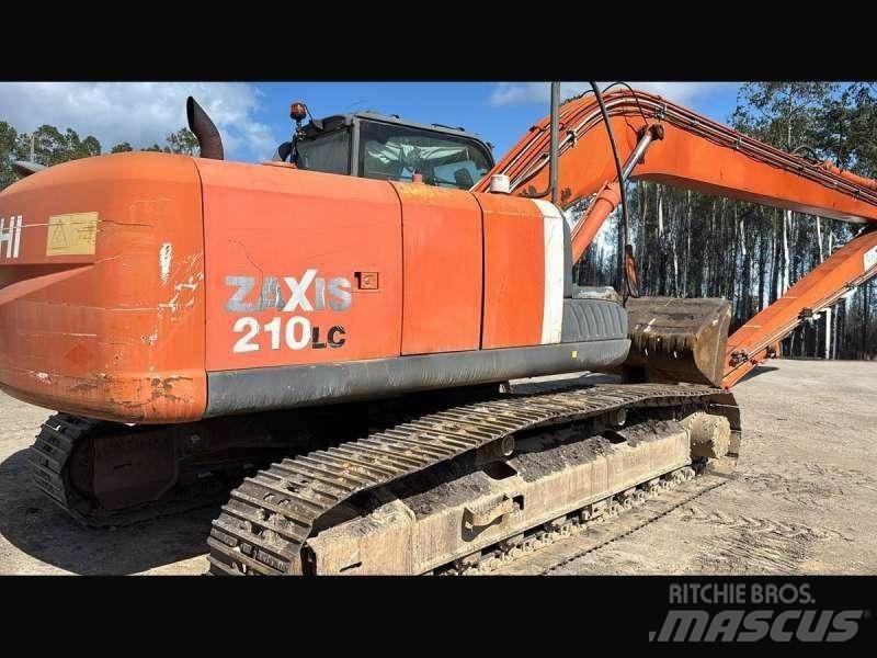 Hitachi ZX210LC-3 长臂挖掘机
