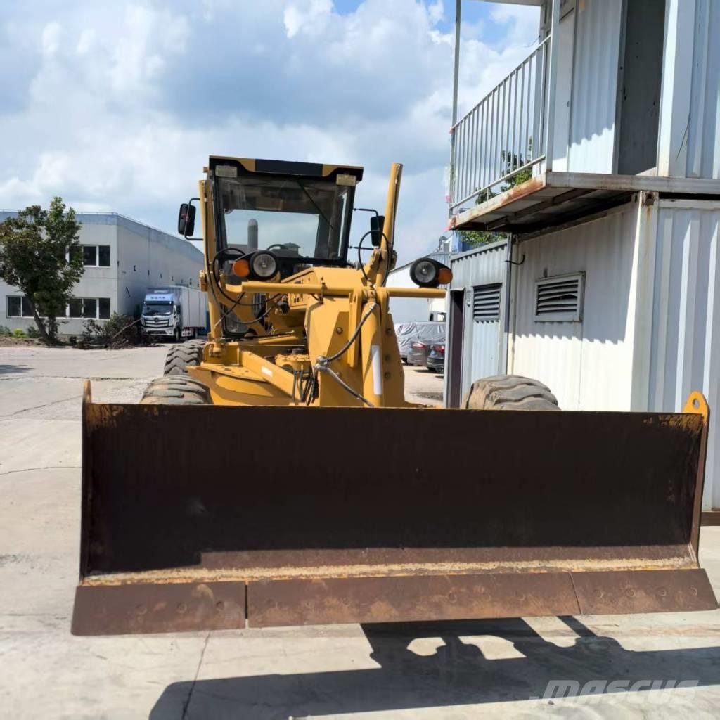 SEM 919 平地机/推土机