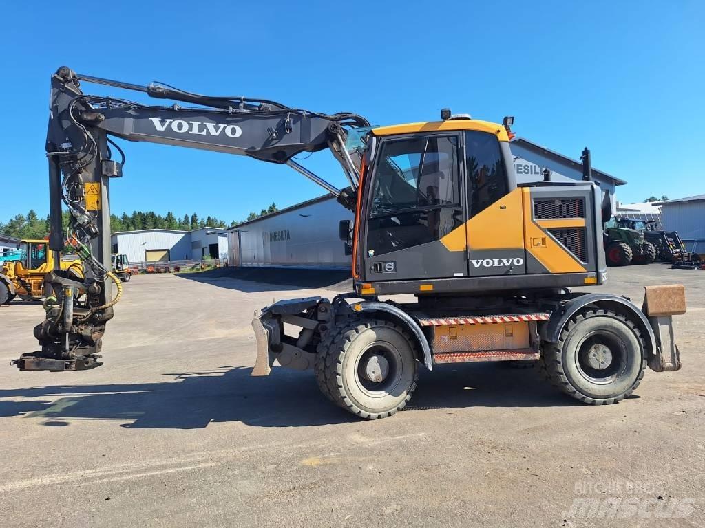 Volvo EWR 150 E 轮式挖掘机