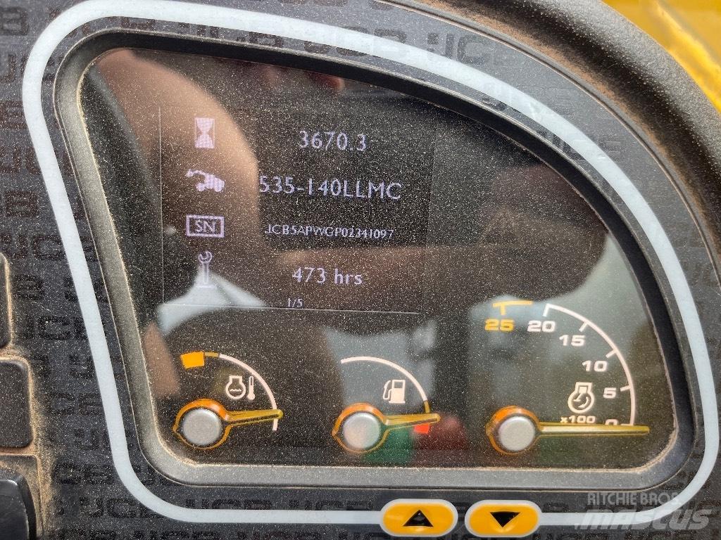 JCB 535-125 伸缩臂叉装车|叉装车
