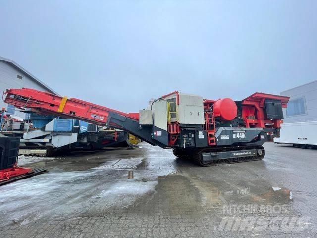 Sandvik UJ440i 移动式破碎机