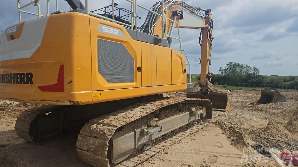 Liebherr R 922 LC 履带挖掘机