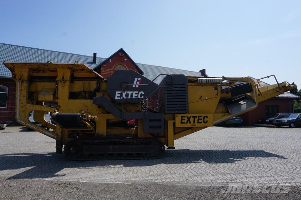 Extec Pitbull 移动式破碎机
