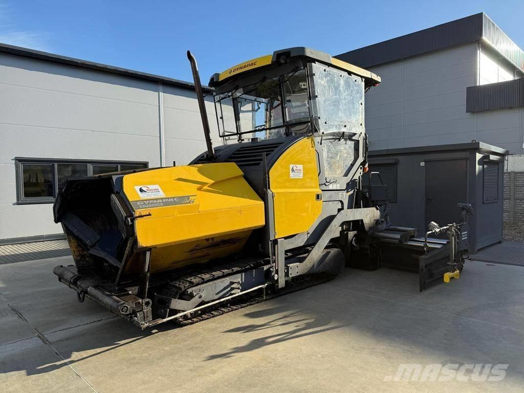Dynapac SD 2500 CS 沥青摊铺机