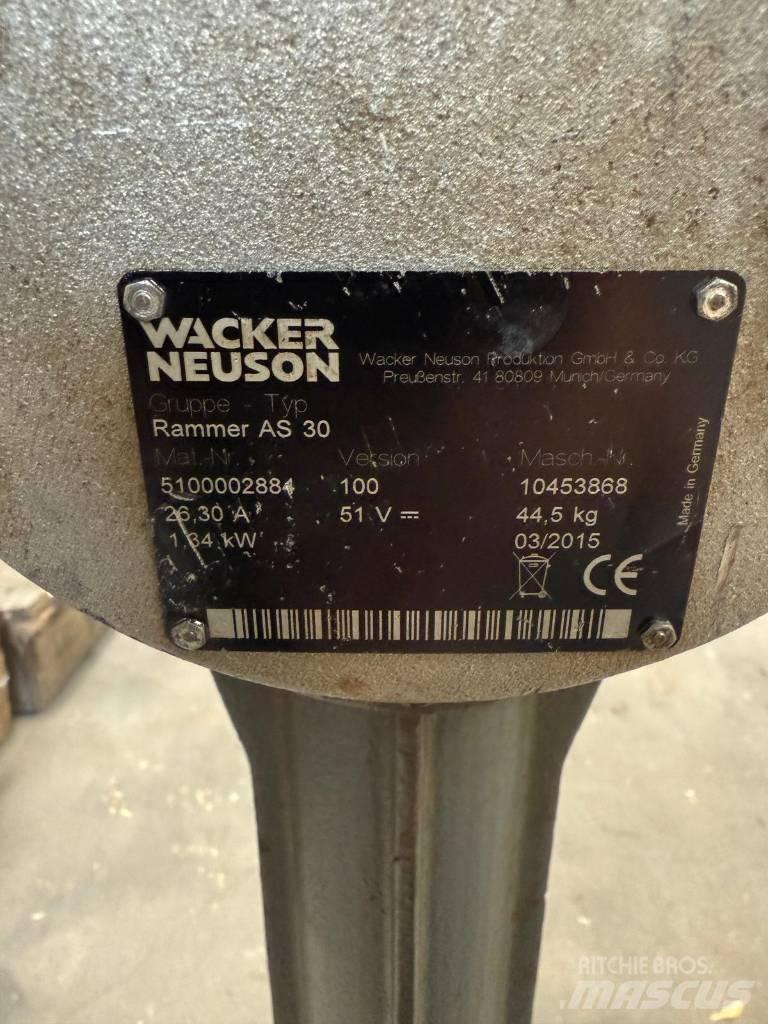 Wacker Neuson AS30e 匝道机