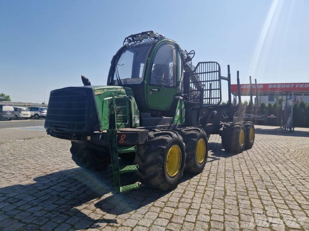 John Deere 1010 E 集运机