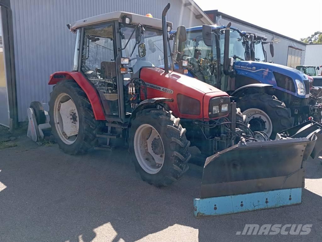 Massey Ferguson 4220 拖拉机/农用车