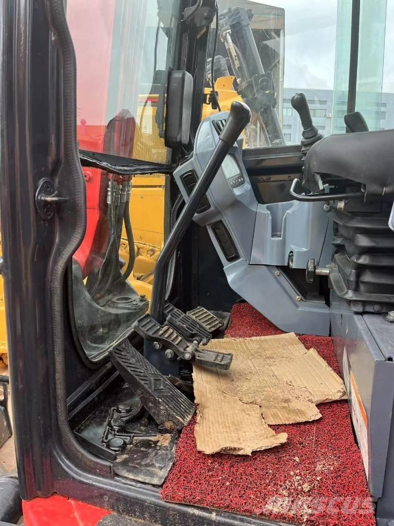 Kubota KX 163-5 小型挖掘机