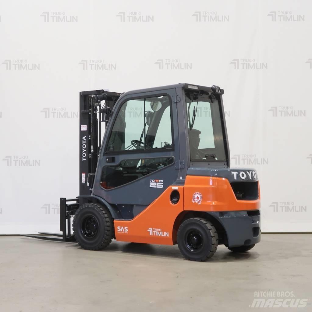 Toyota 52-8FDF25 柴油叉车