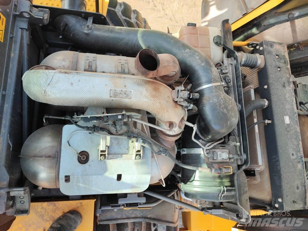 Volvo L 120 H 轮式装载机
