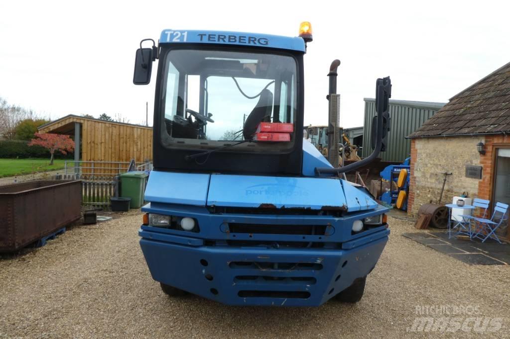 Terberg yt222 牵引车