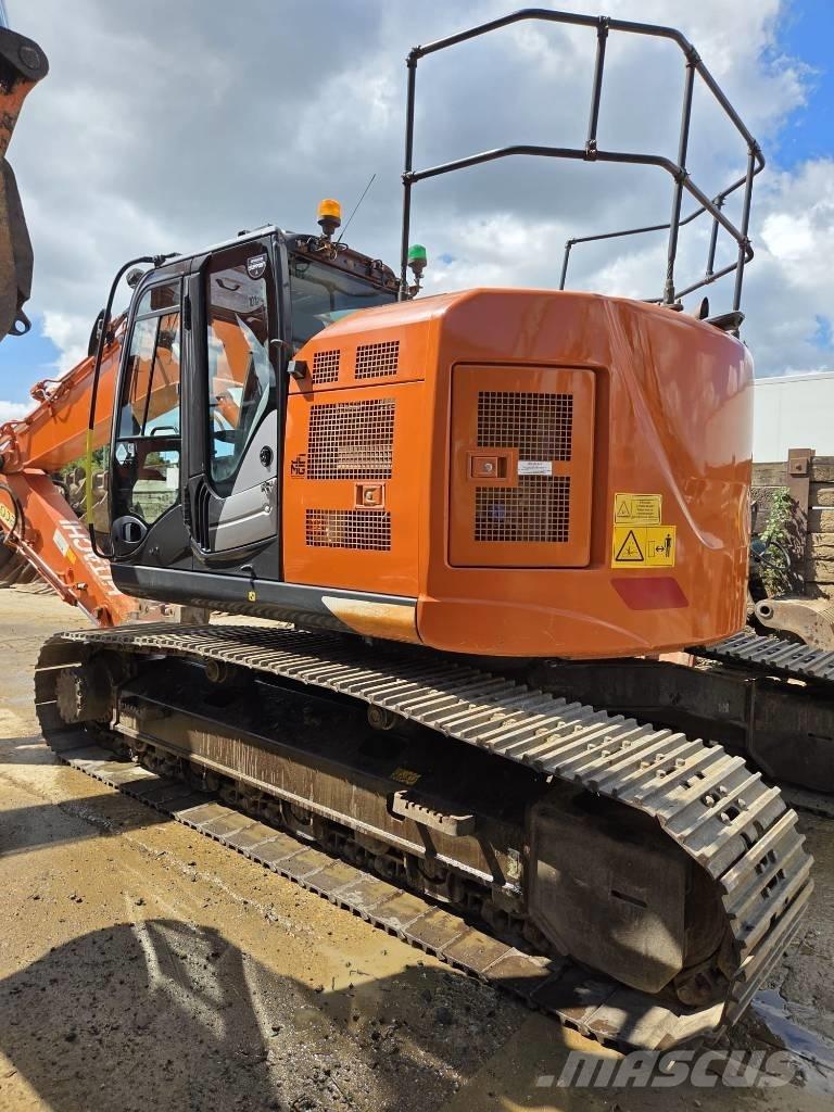 Hitachi ZX225US-6 履带挖掘机