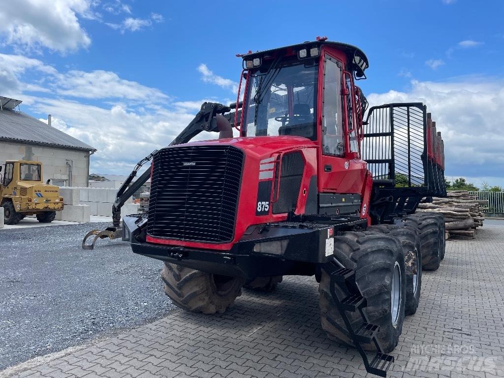 Komatsu 875 集运机