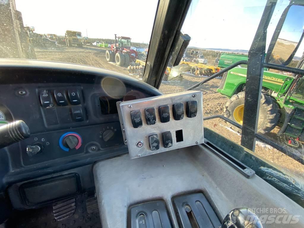 CAT 740 B 铰接式自卸车