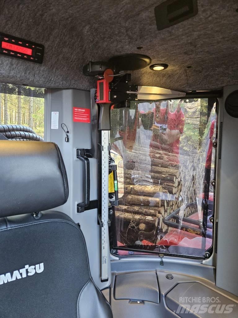 Komatsu 951 收割机
