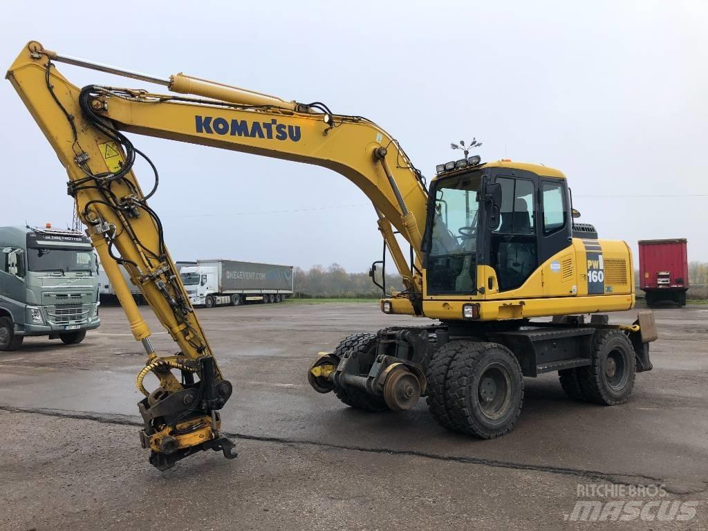 Komatsu PW160-7E0 轮式挖掘机