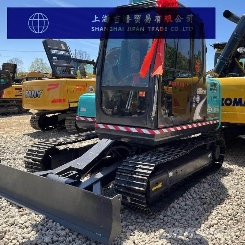 Kobelco SK 75 小型挖掘机