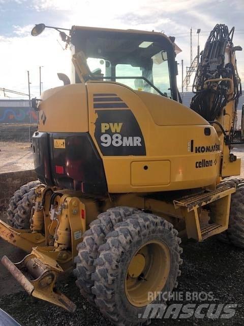 Komatsu PW 98 MR 轮式挖掘机