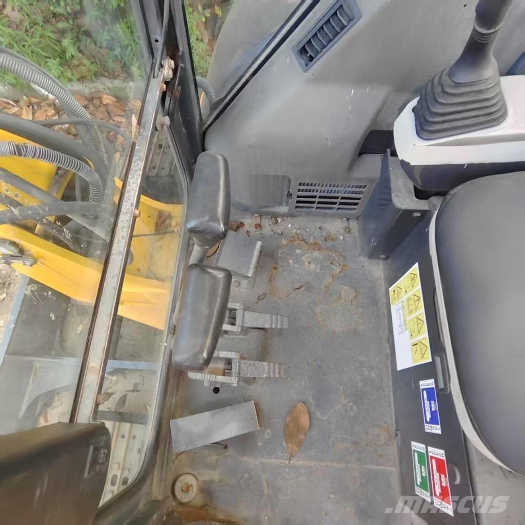 Komatsu PC 55 MR 小型挖掘机