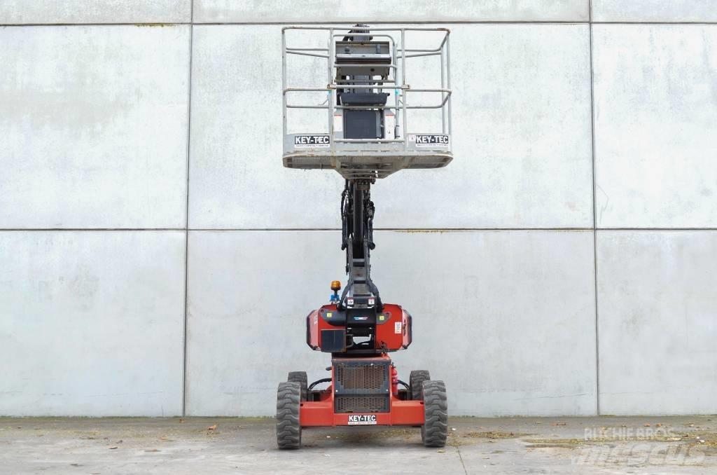Manitou ManGo 12 曲臂高空工作平台