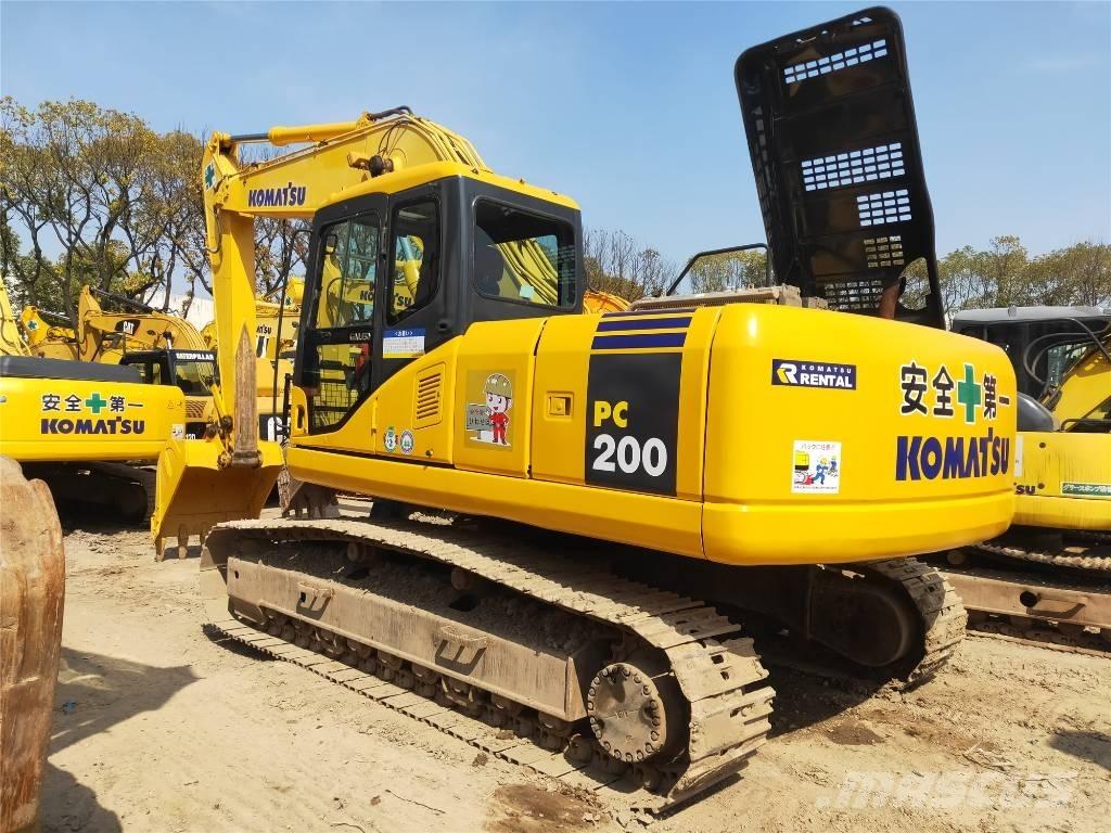 Komatsu PC200-7 履带挖掘机