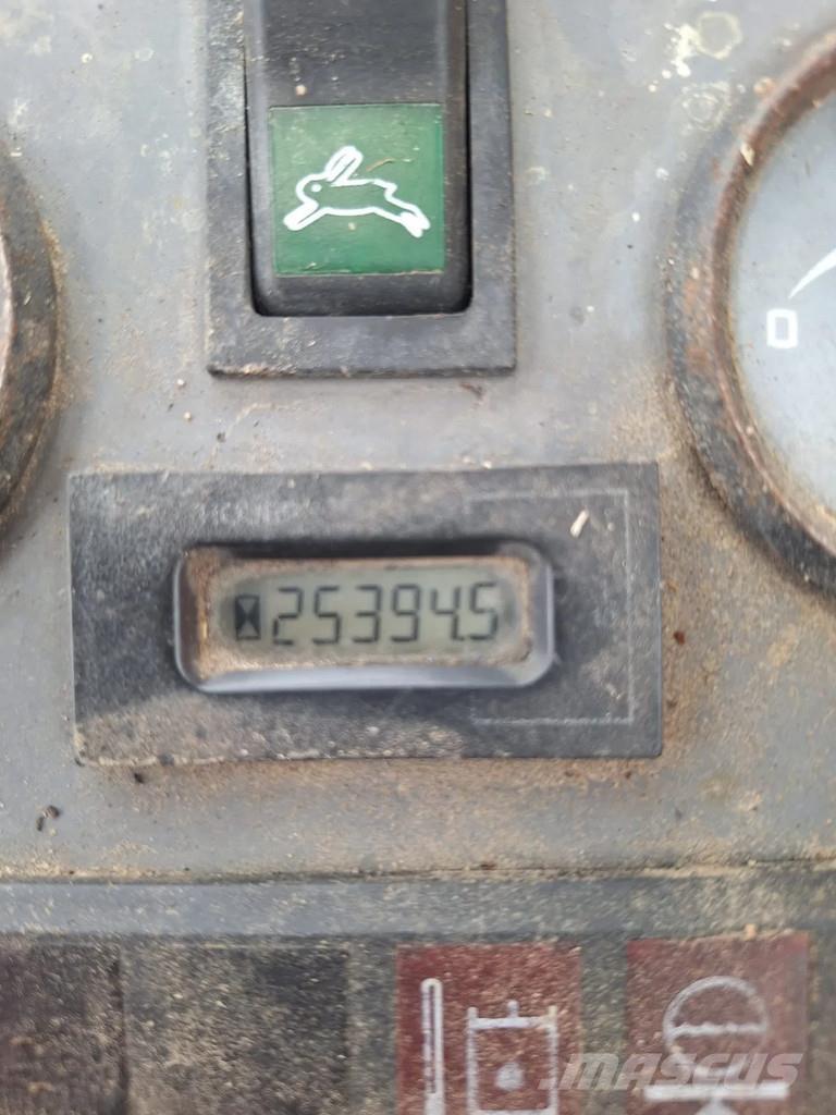 Liebherr A312 轮式挖掘机