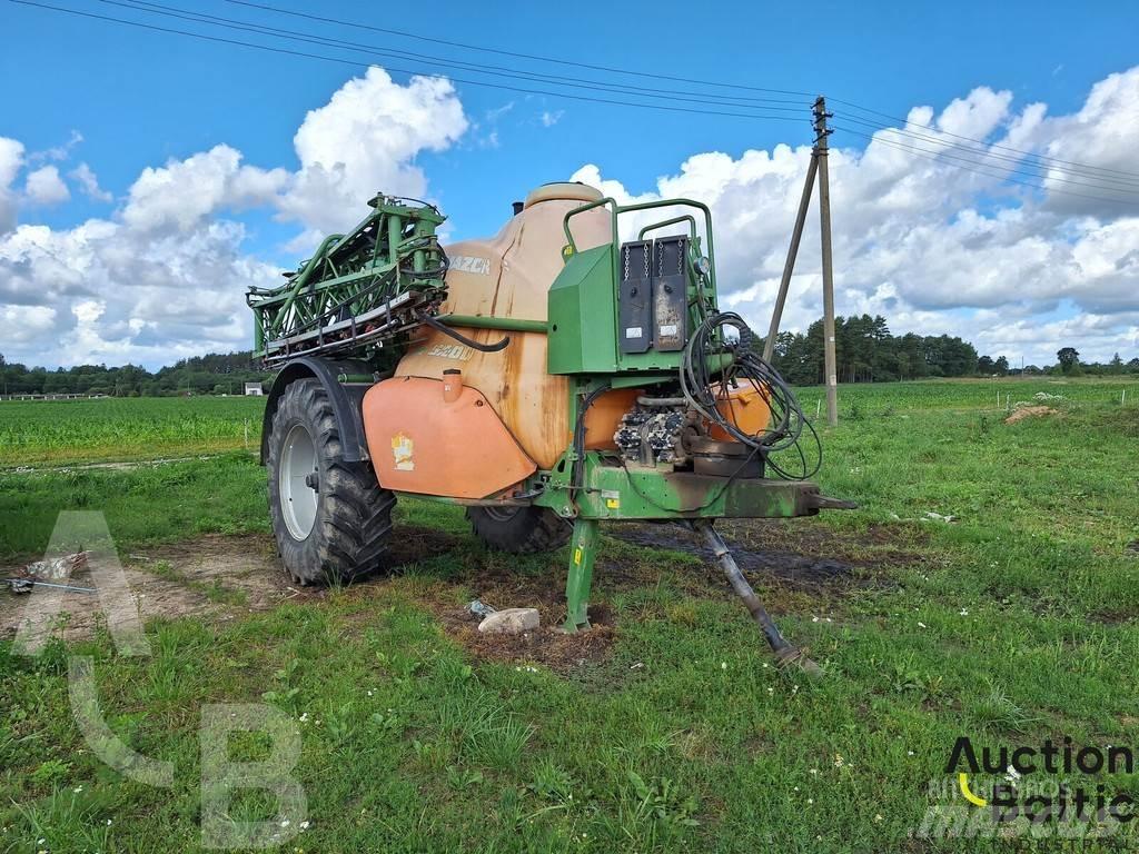 Amazone UX 5200 牵引式喷雾机