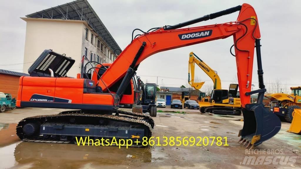 Doosan DX 225 履带挖掘机