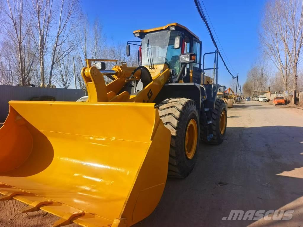 SDLG LG 956 L 履带挖掘机