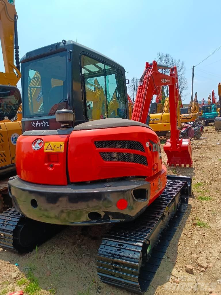 Kubota KX 165 中型挖掘机