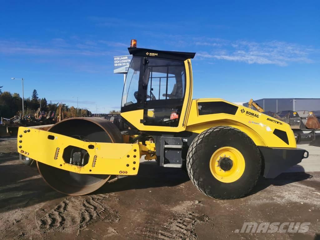 Bomag BW213D-5 单轮压路机